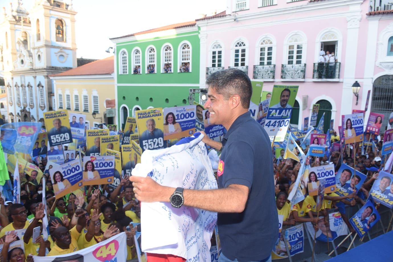 Mais De 20 Pontos De Vantagem ACM Neto Chega A 58 Dos Votos